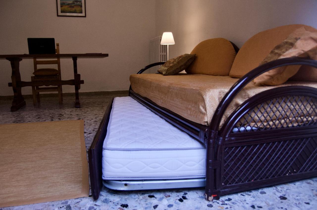 Casa Di Canfreo Lari ภายนอก รูปภาพ
