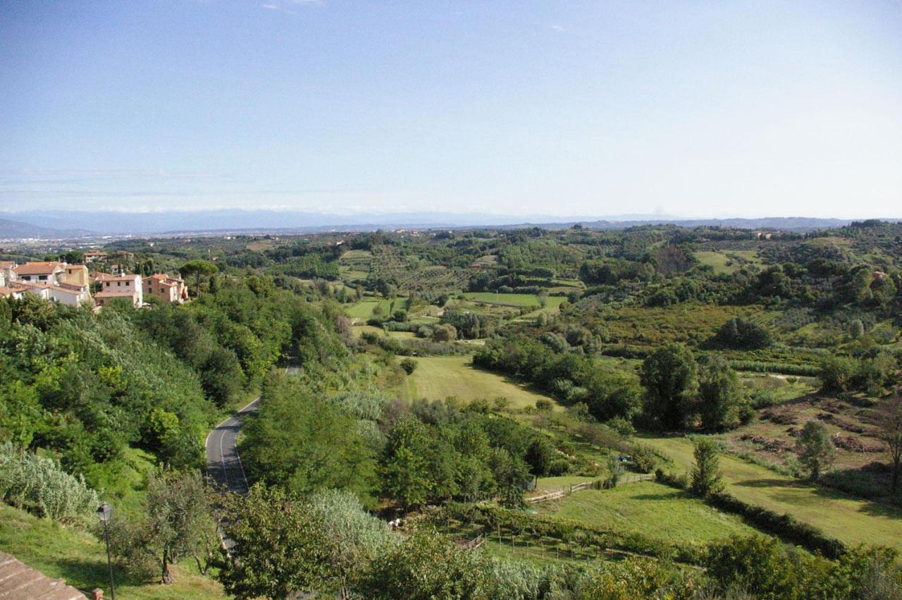 Casa Di Canfreo Lari ภายนอก รูปภาพ